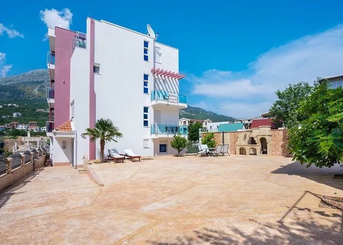 Apartments Vila A1